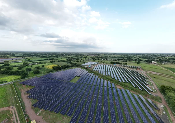 Open-access power from a solar park